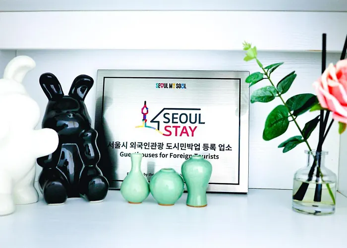 Chic 홍대 합정 한강공원 # 신축 엘리베이터 에어컨3 # 무료짐보관 # 무료주차 * 서울특별시